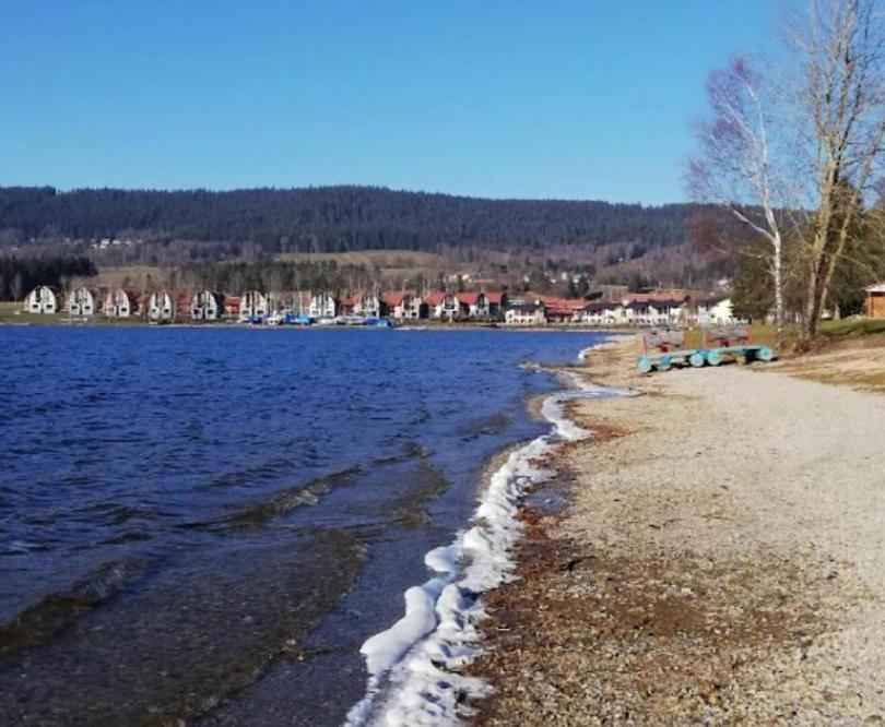 リプノ・ナト・ヴルタヴォウLipno Pearl 4アパートメント エクステリア 写真